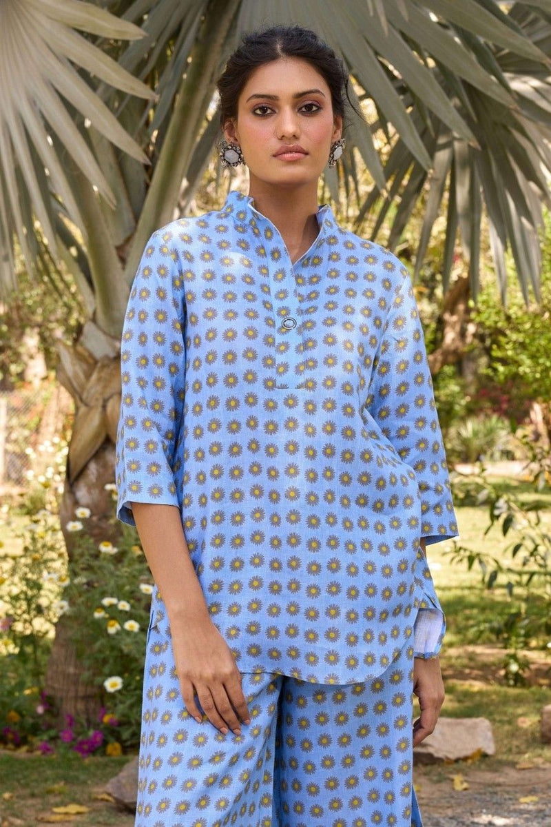 The Sanaaz Daisy Print Solid Linen Tunic