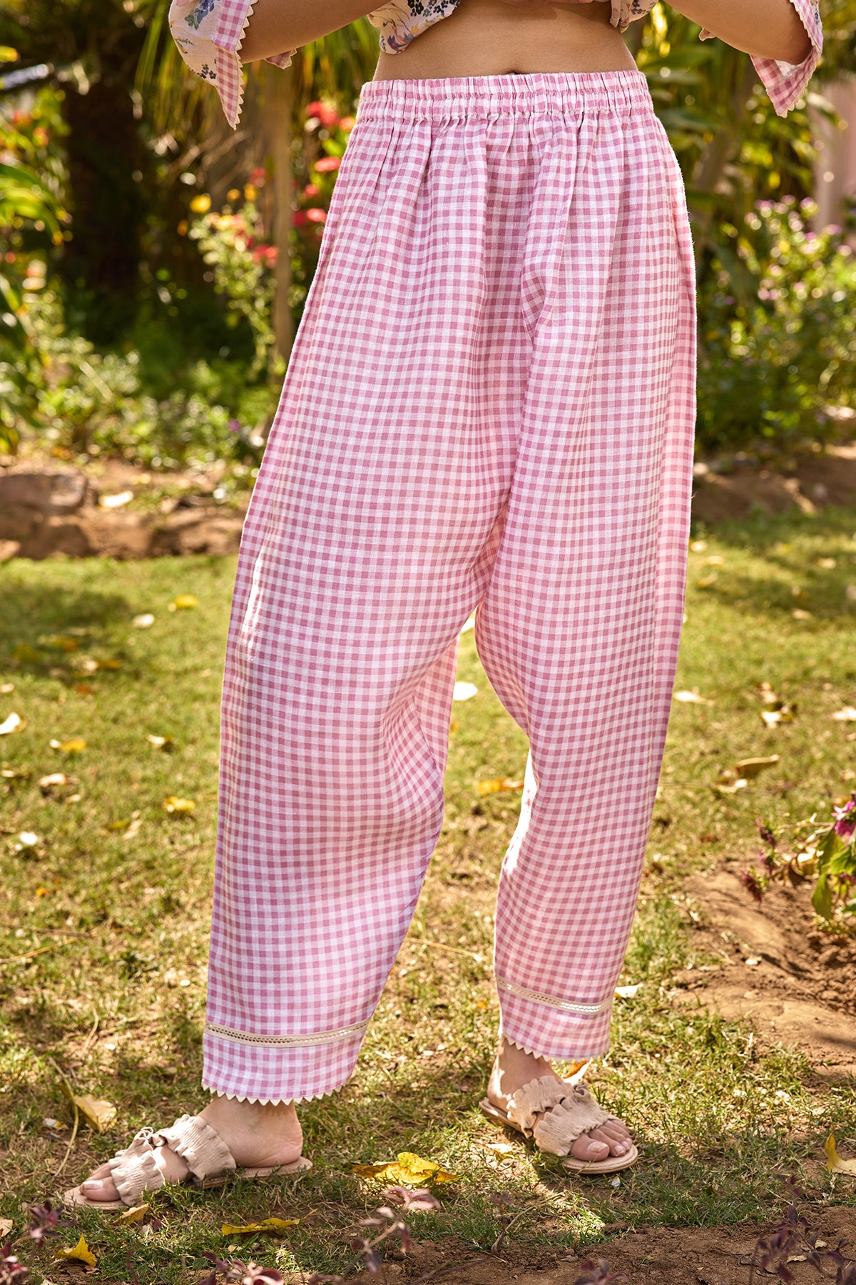 The Vida Salwar - Yell With Us