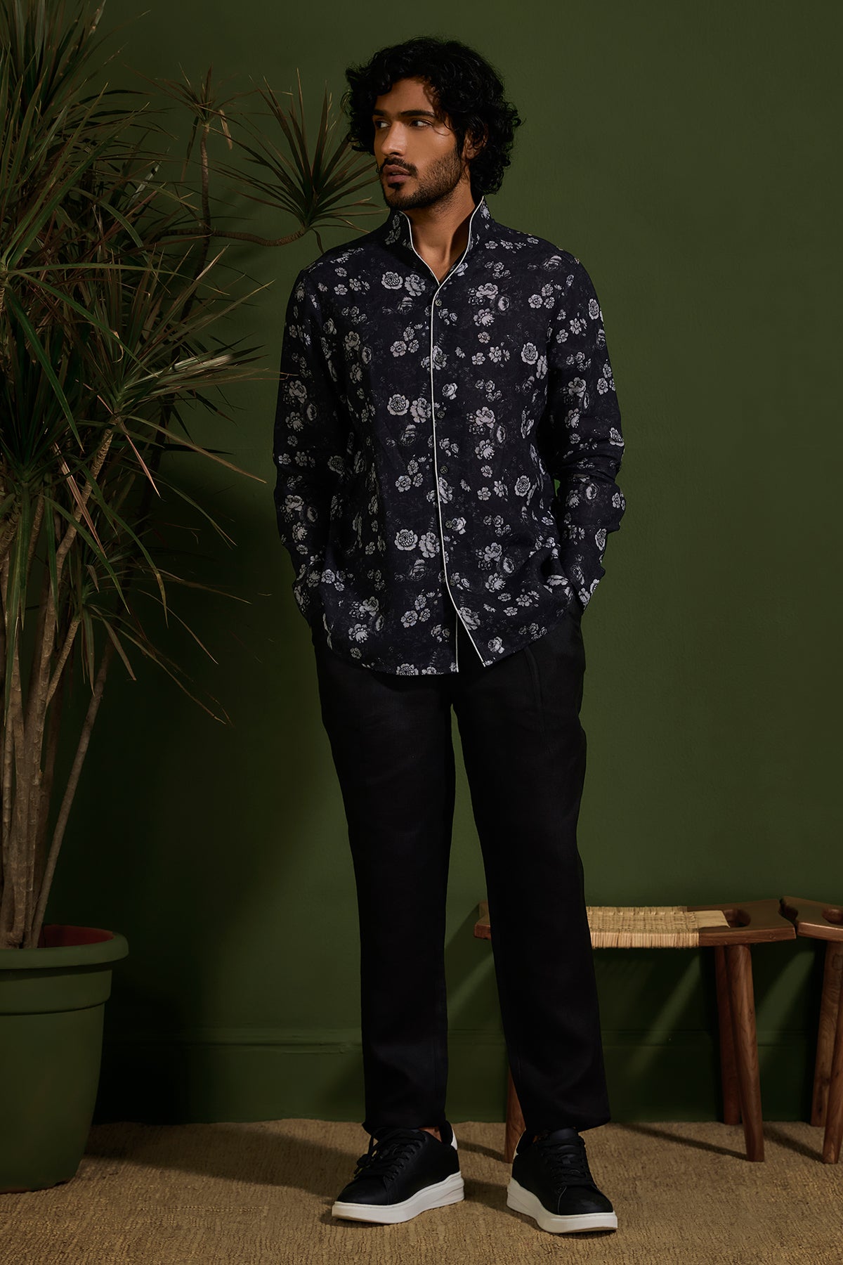 The Raeez Shirt - Yell With Us