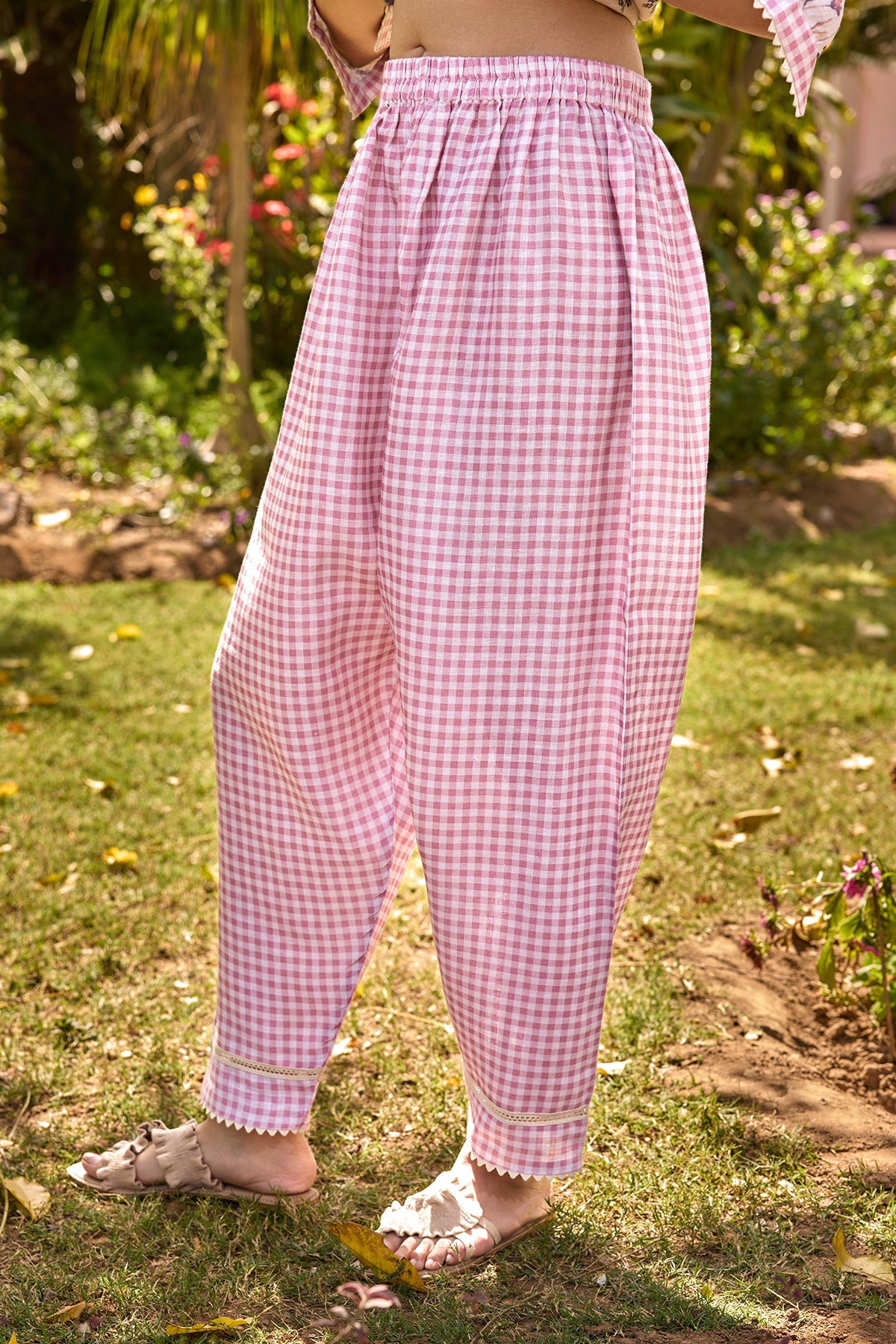The Vida Salwar - Yell With Us