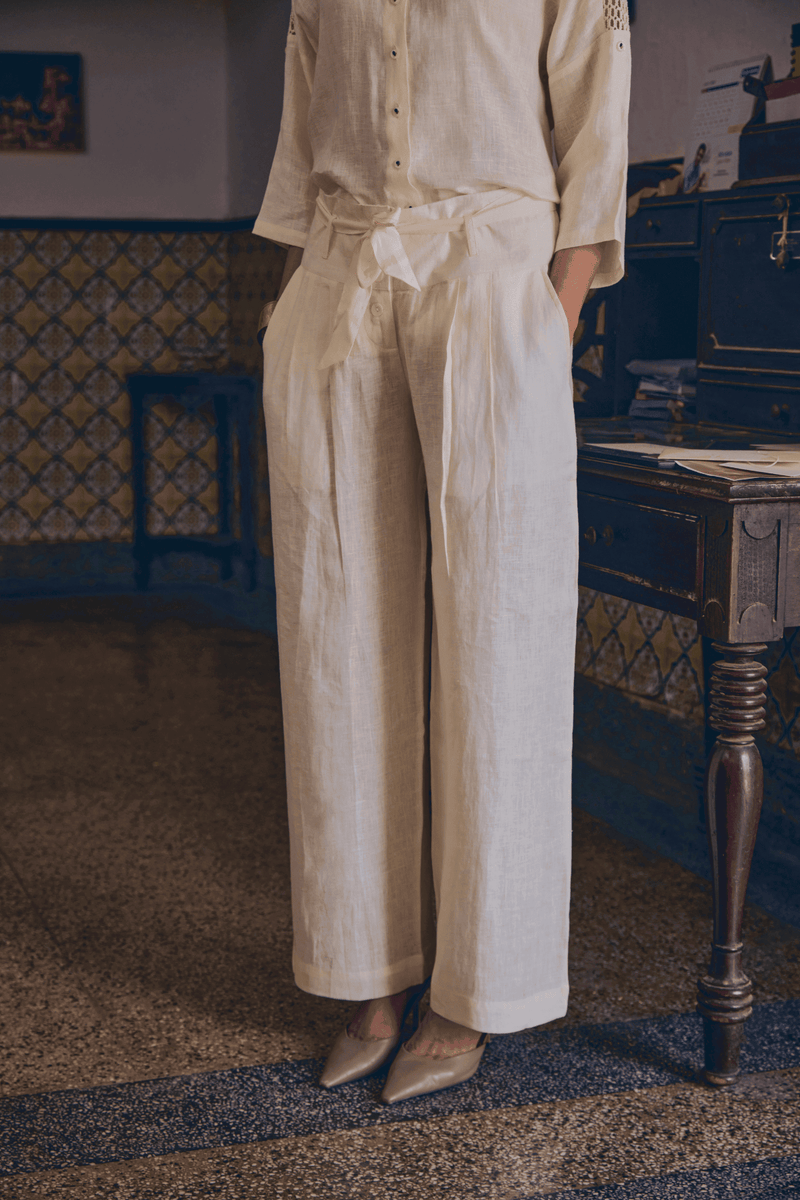 The Simara Off White Pleated Linen Trousers