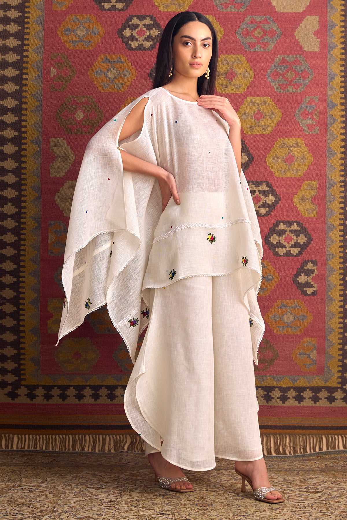 The Pankhuri Cape (ONLY CAPE) - Yell With Us