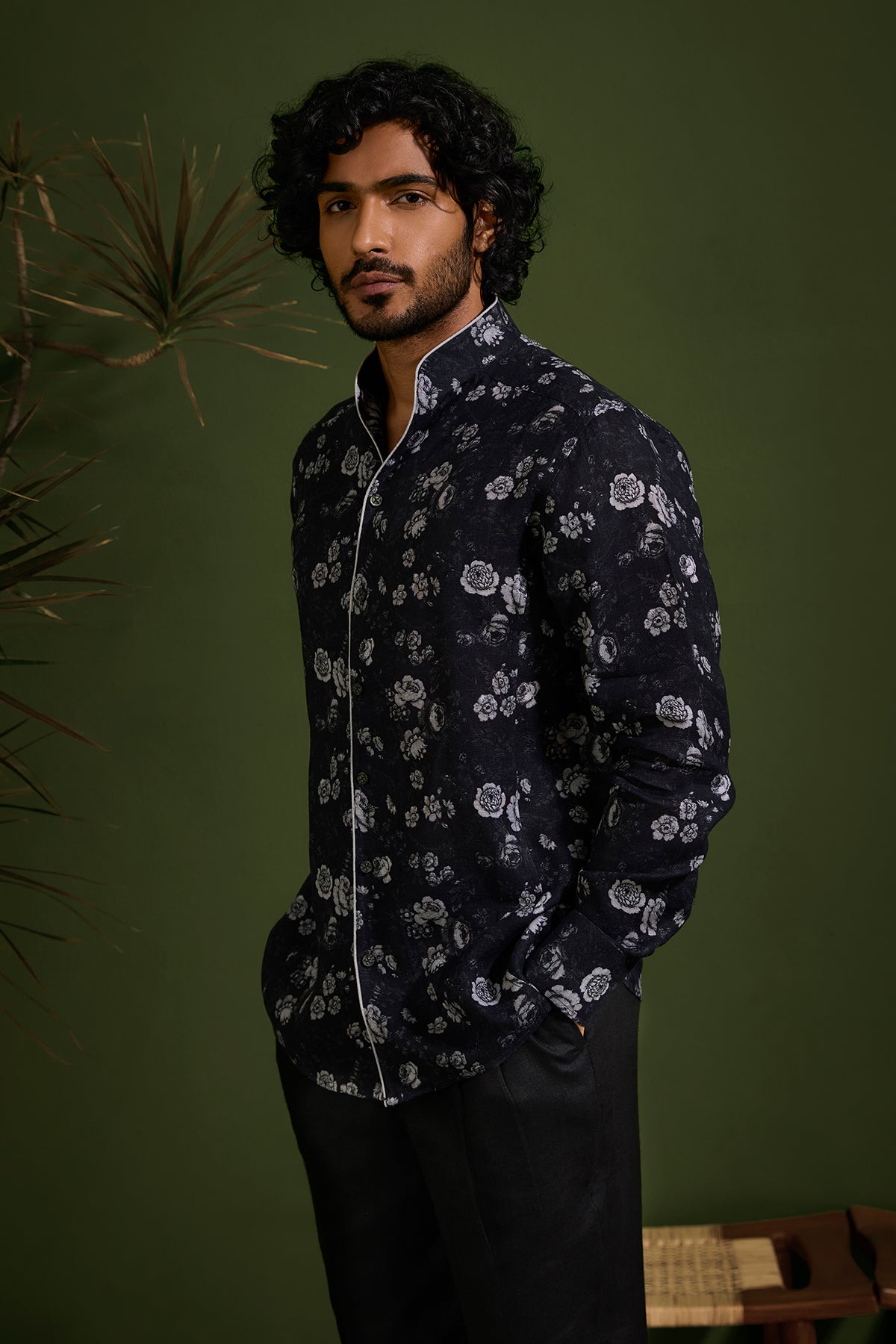 The Raeez Shirt - Yell With Us