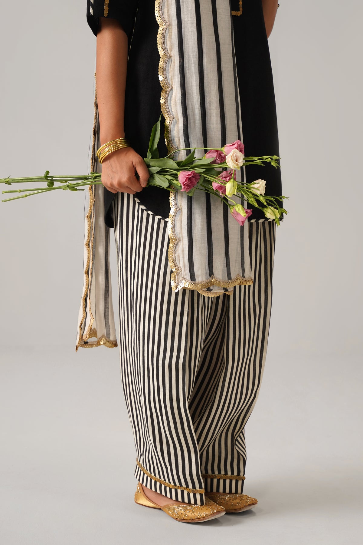 The Zareen Black Linen Kurti