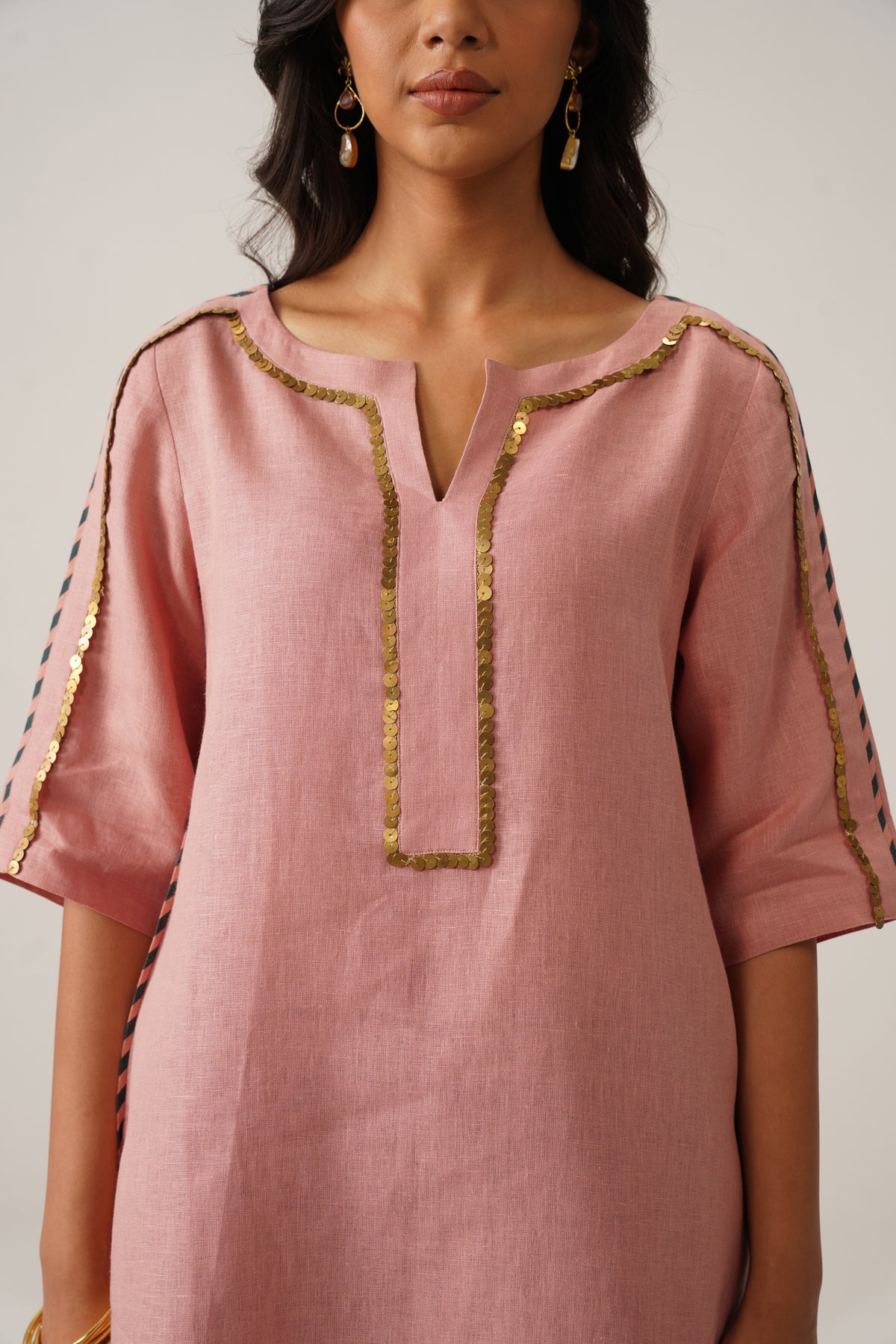 The Zareen Coral Linen Kurti