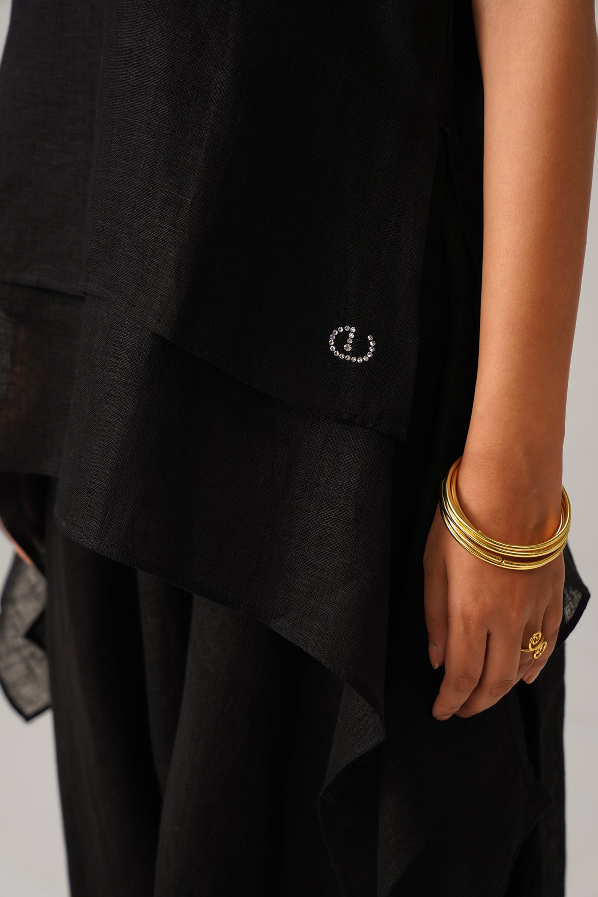 The Shabnam Black Gauze Linen Cape