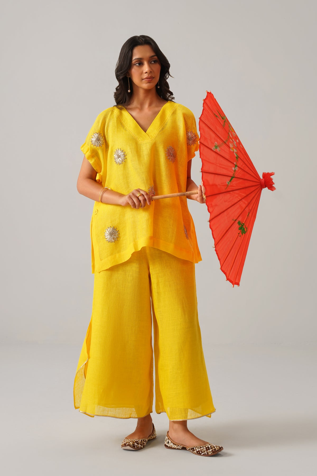 The Aftaab Yellow Gauze Linen Cape