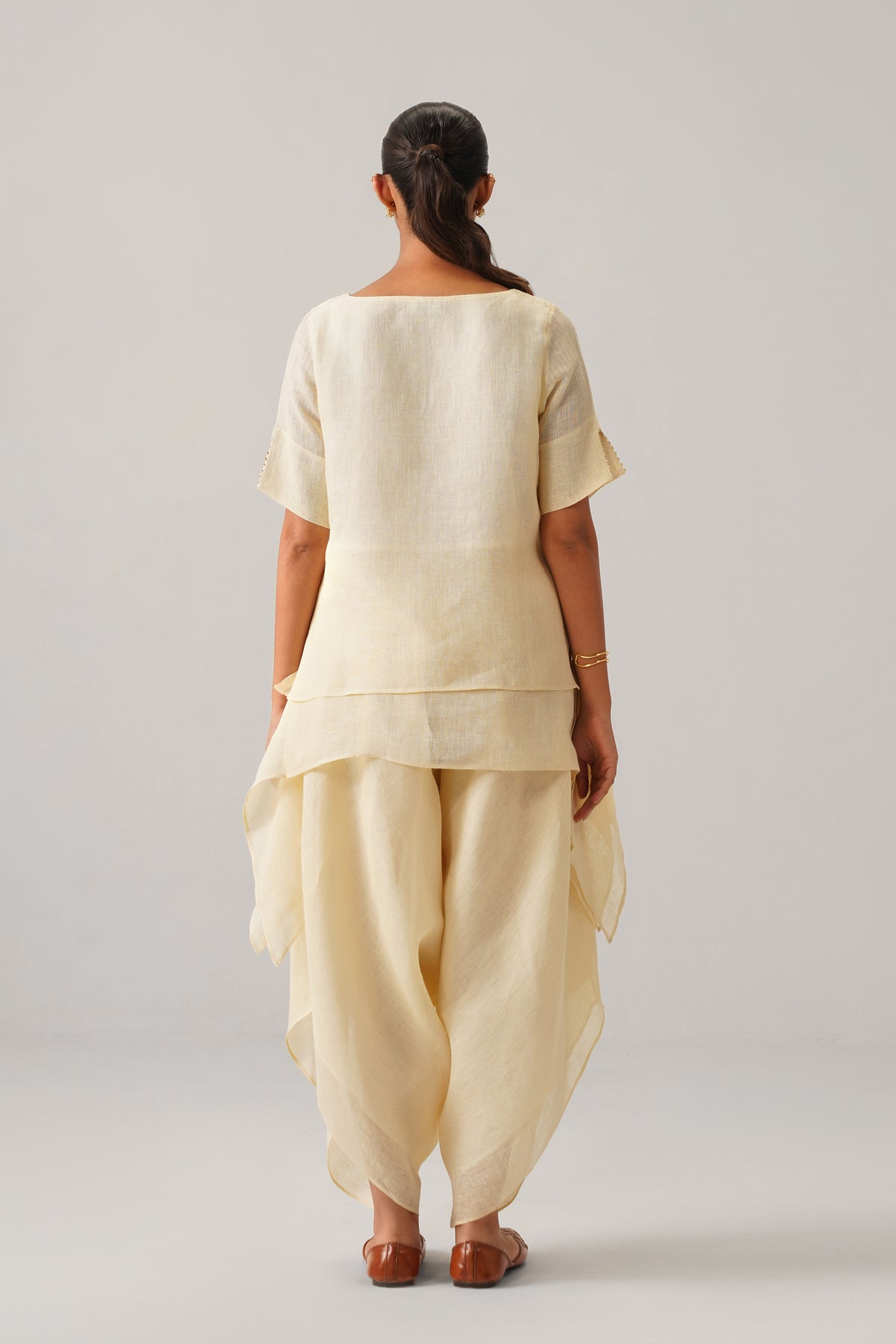 The Shabnam Cream Gauze Linen Cape