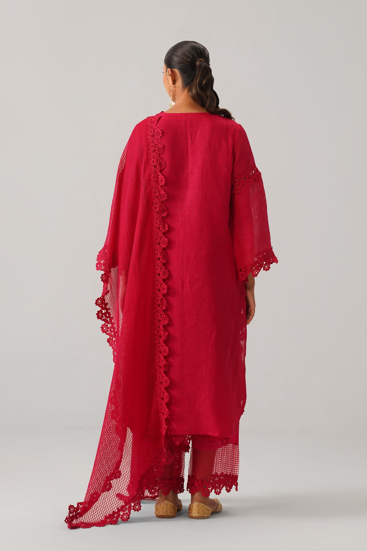 The Inayat Fuchsia Pink Gauze Linen Kurti