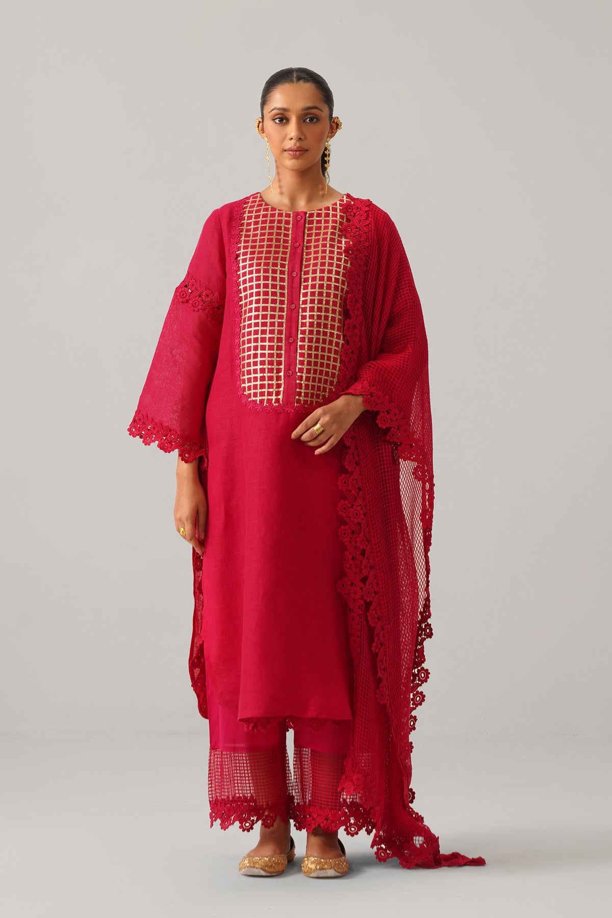 The Inayat Fuchsia Pink Gauze Linen Kurti