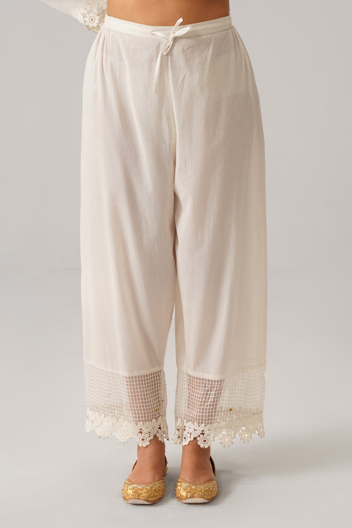 The Inayat Off White Gauze Linen Kurti