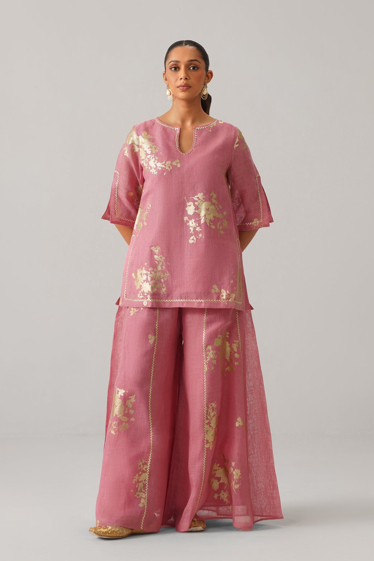 The Naazneen Rose Pink Gauze Linen Kurti