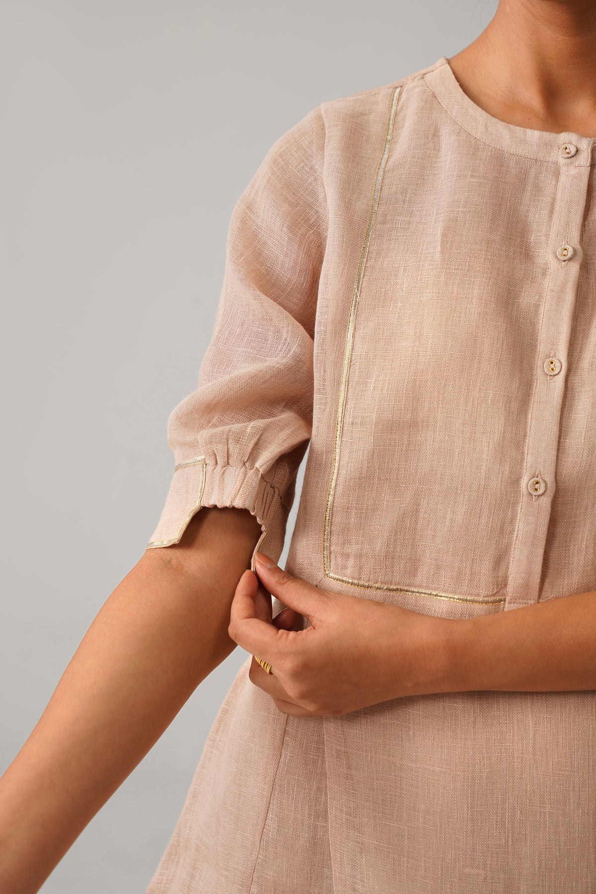 The Sitaara Champagne Gauze Linen Kurti