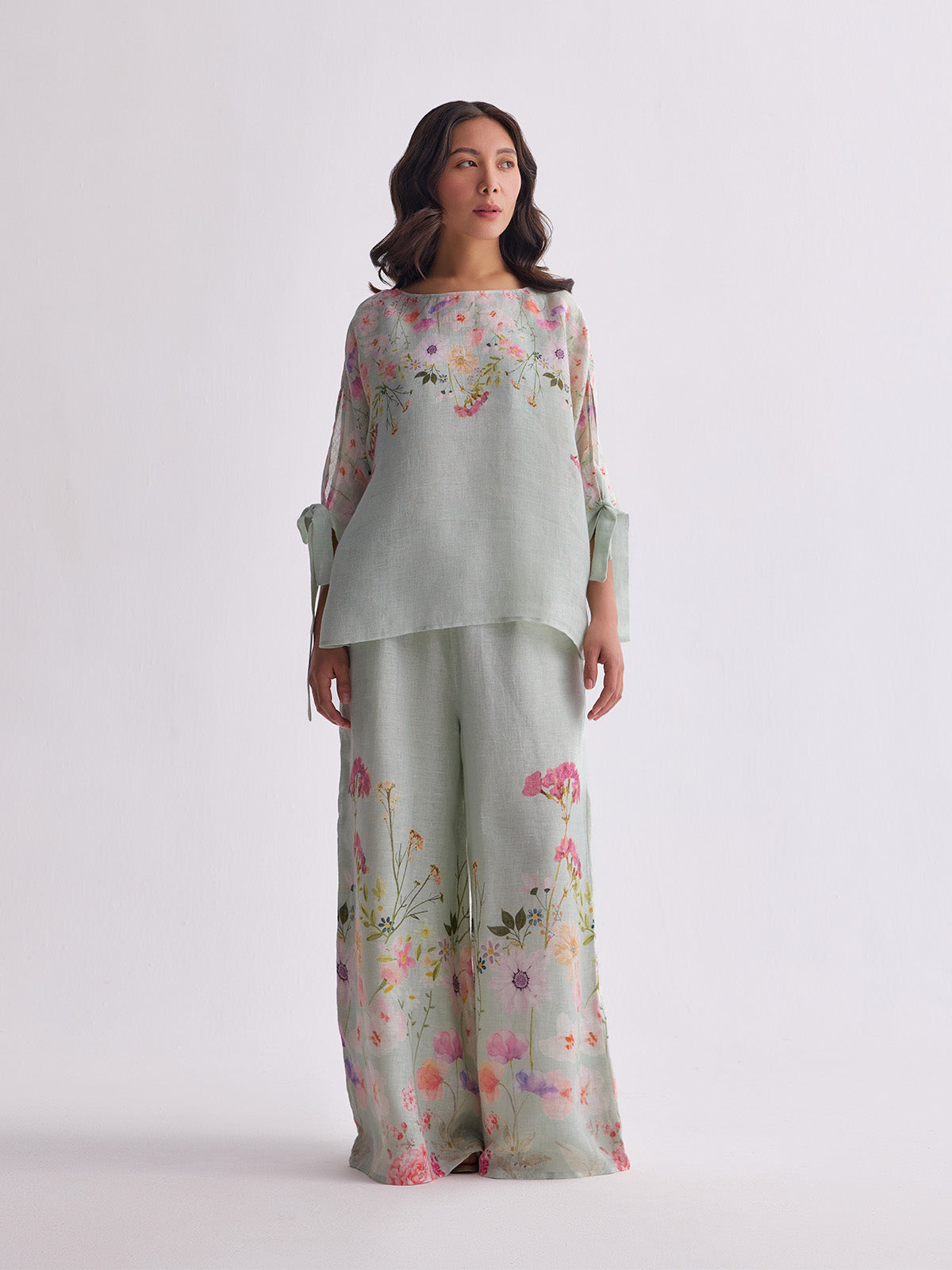 The Gulraaz Linen Cape Set - Aqua Bloom