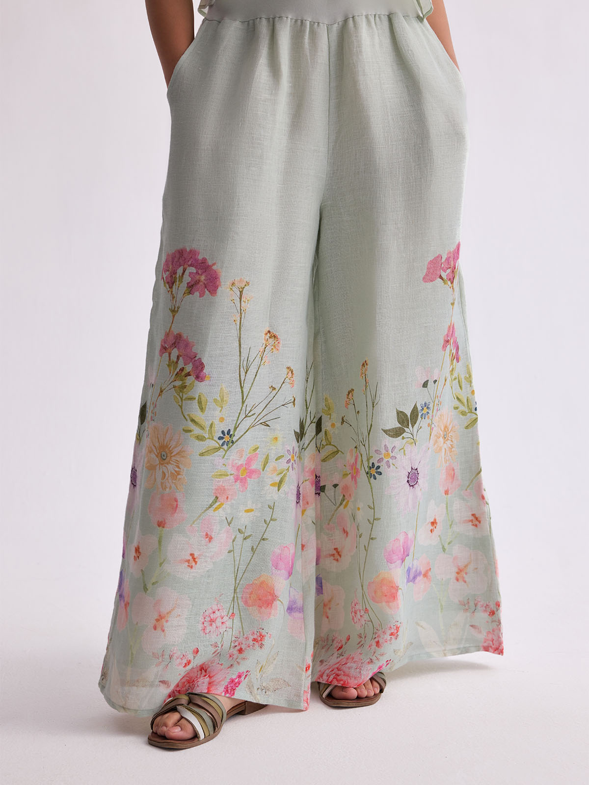 The Gulraaz Linen Cape Set - Aqua Bloom