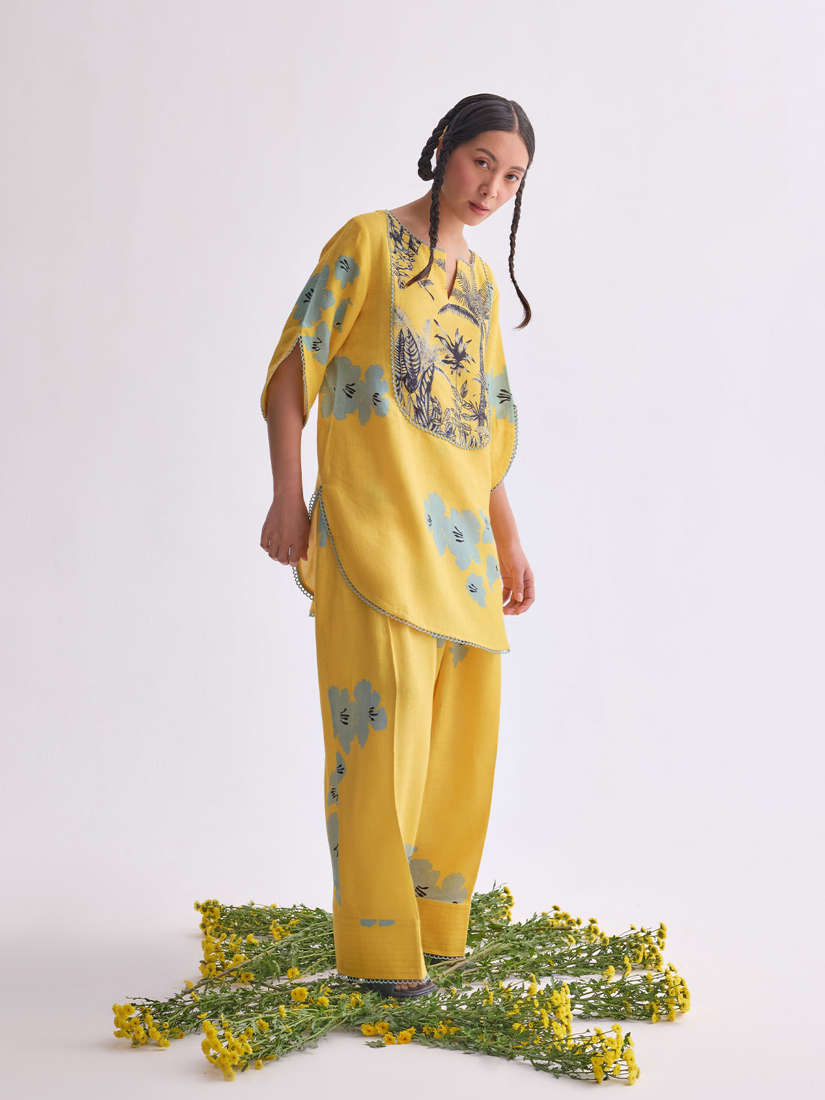 The Vanya Linen Kurta Set - Yellow print