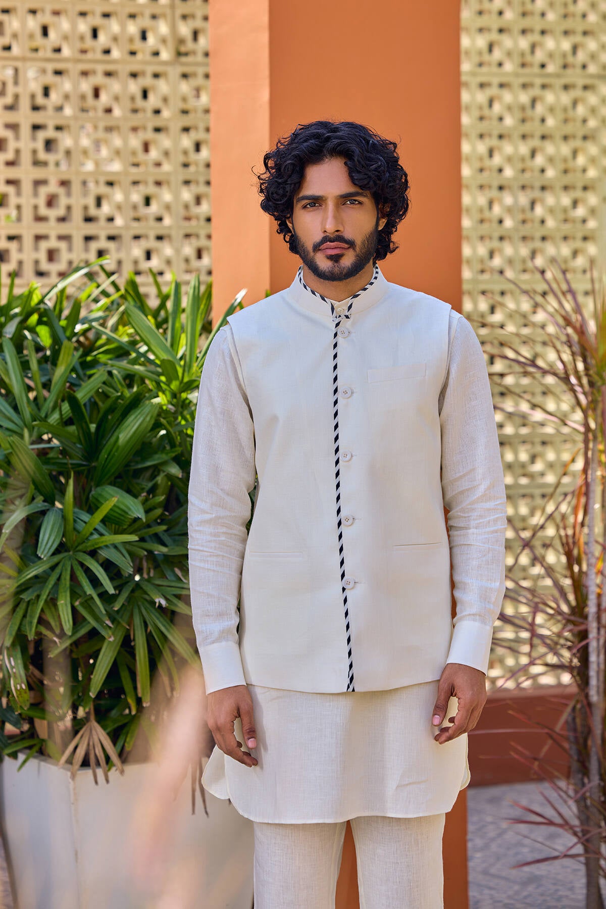 The Mizaaj Waistcoat - Yellwithus