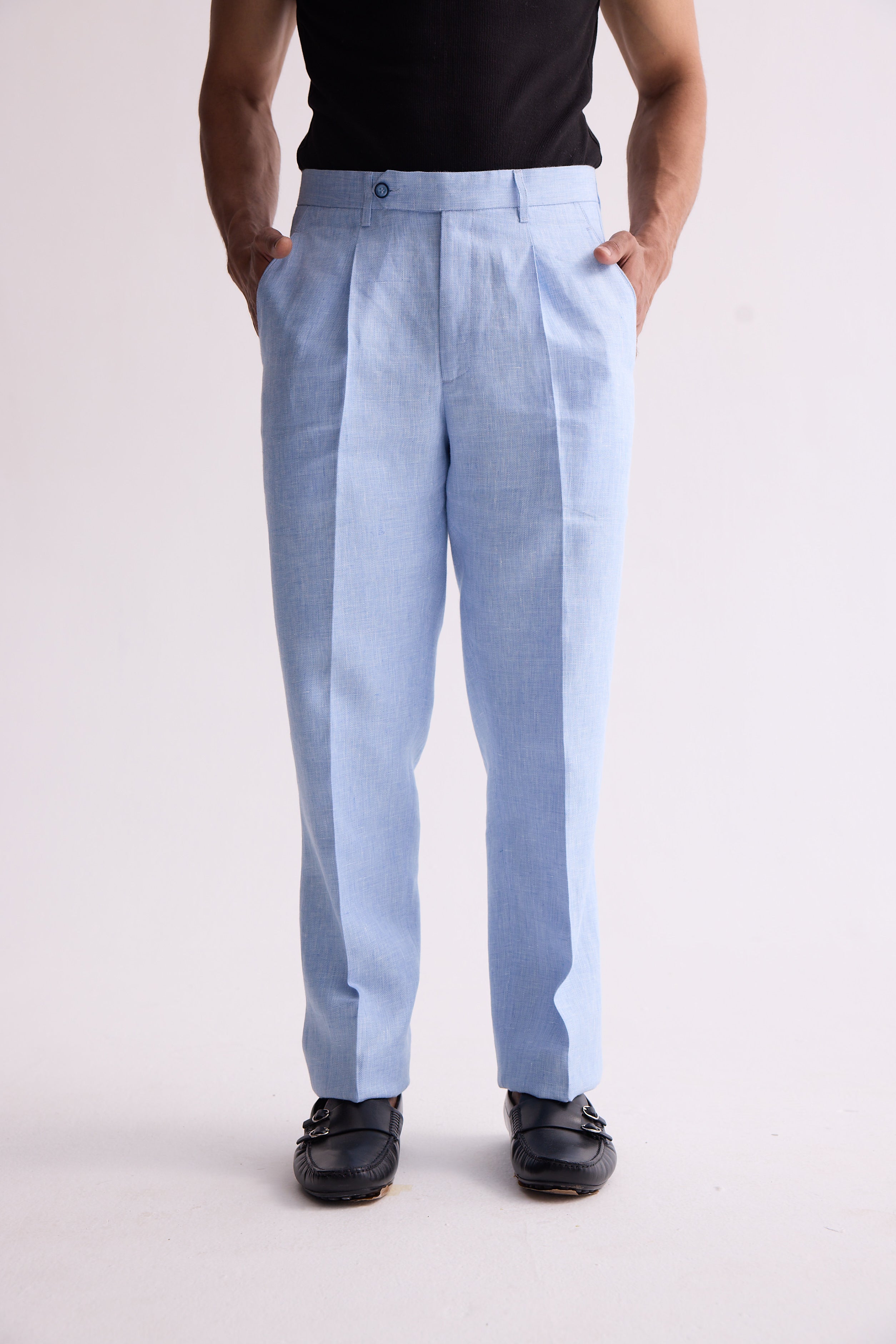 The Alvar Light Blue Linen Pajama