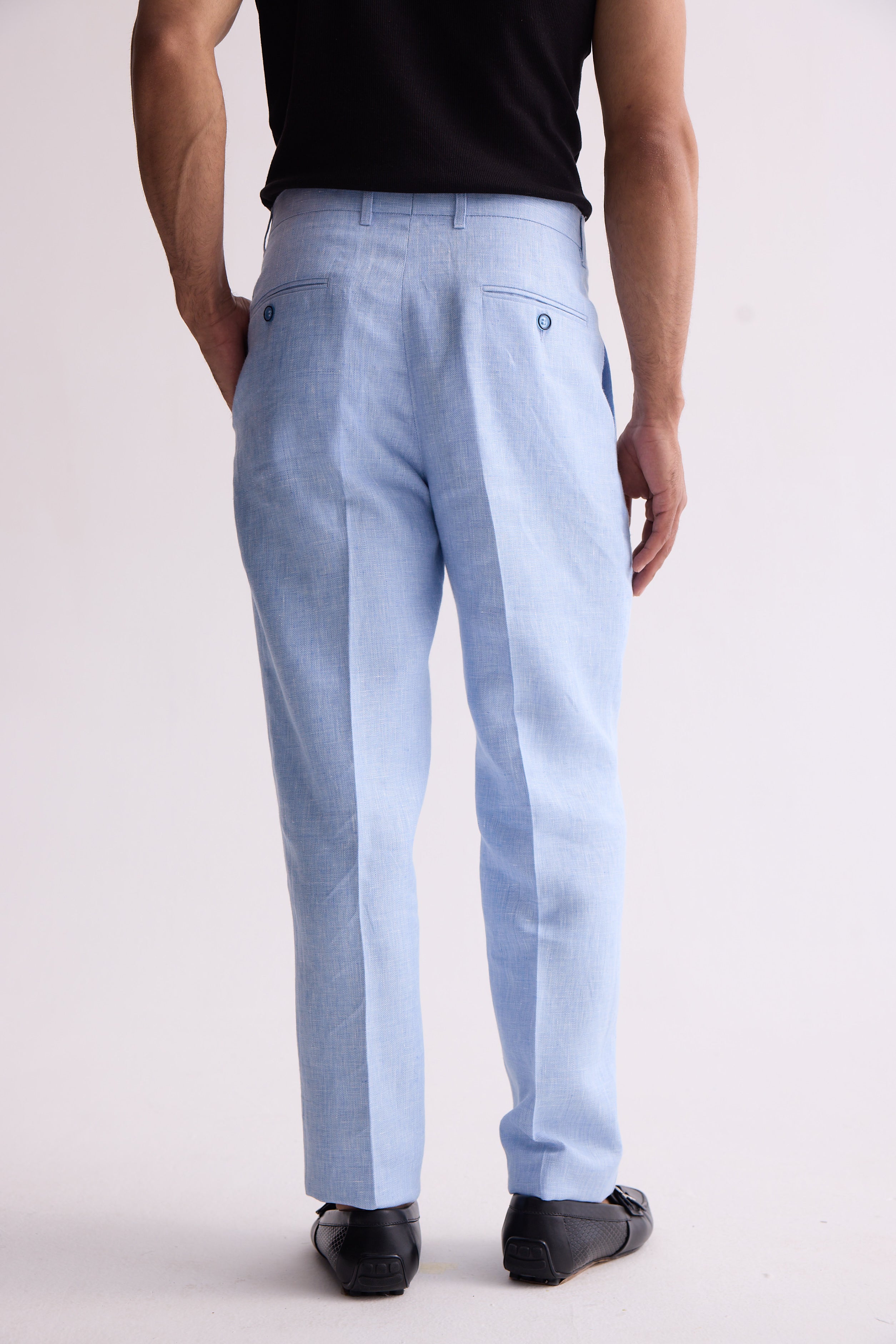The Alvar Light Blue Linen Pajama