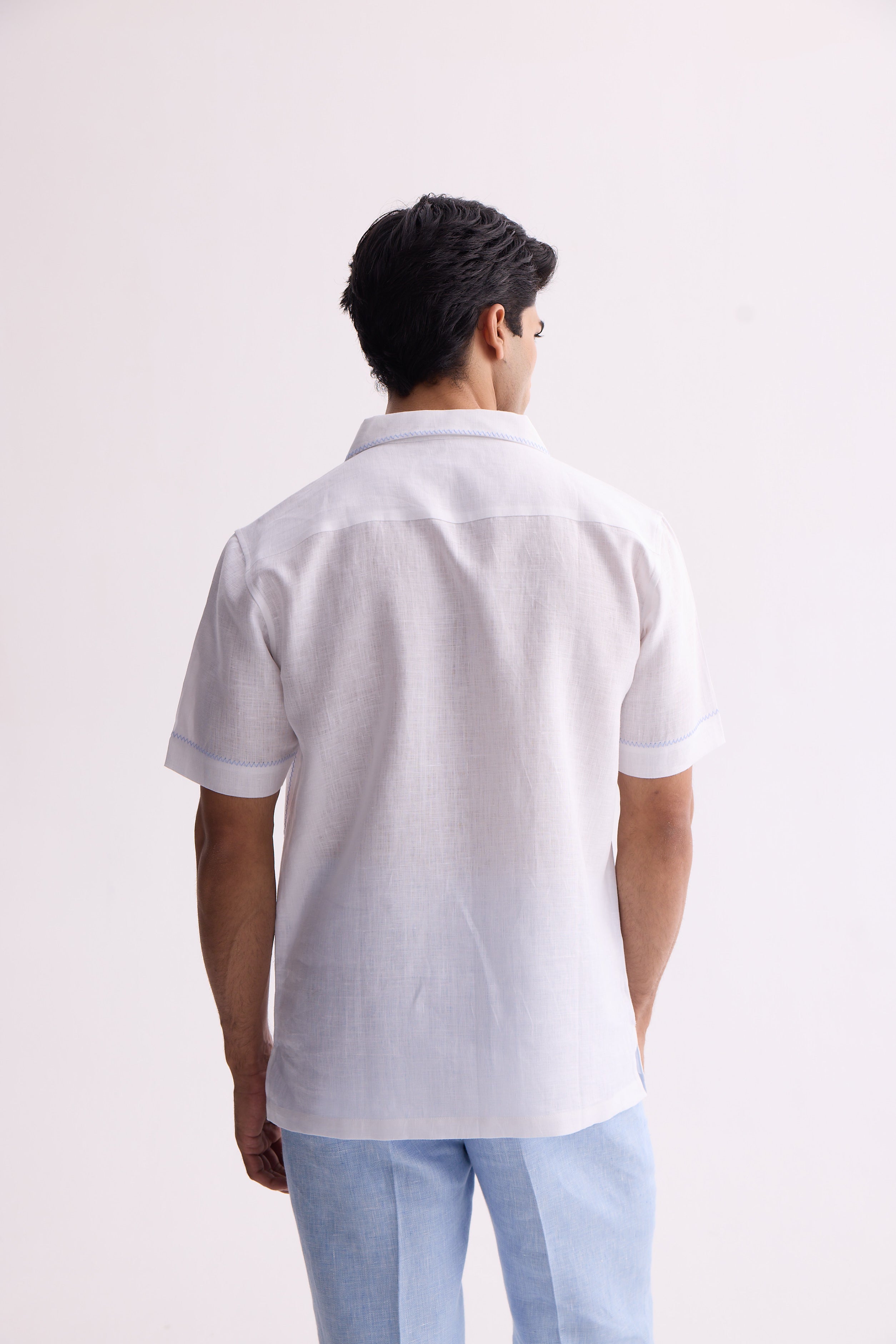 The Caelum White and Blue Linen Shirt