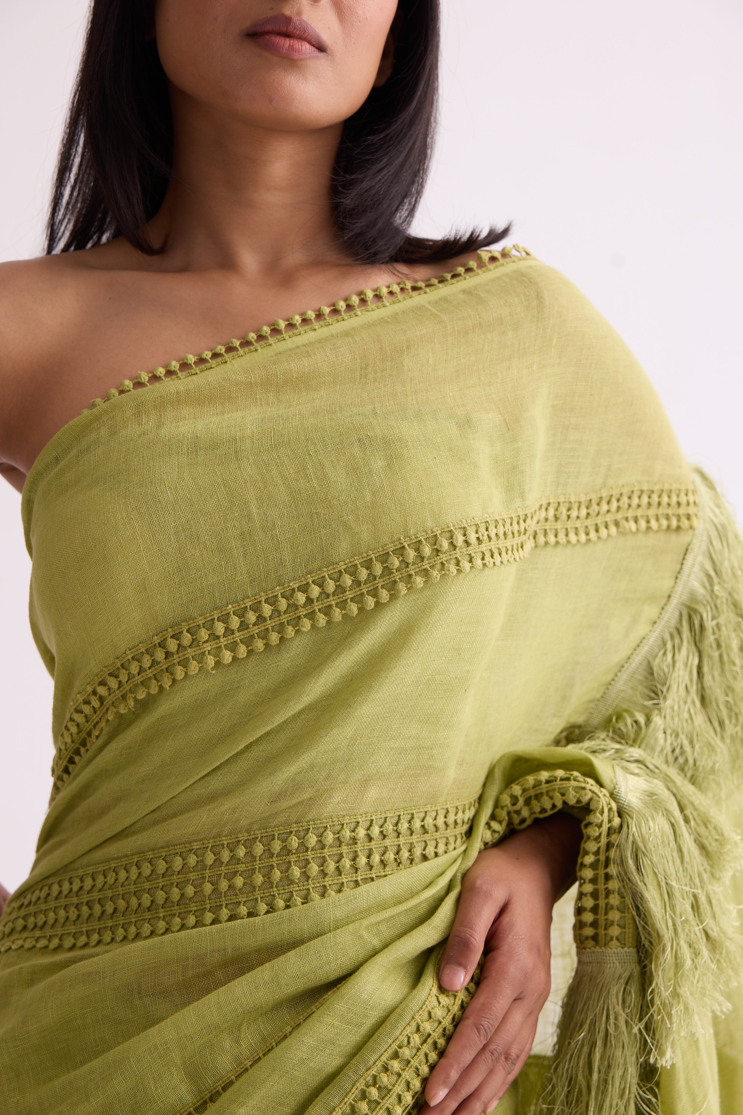 The Mallika-e-Bahaar Light Green Saree