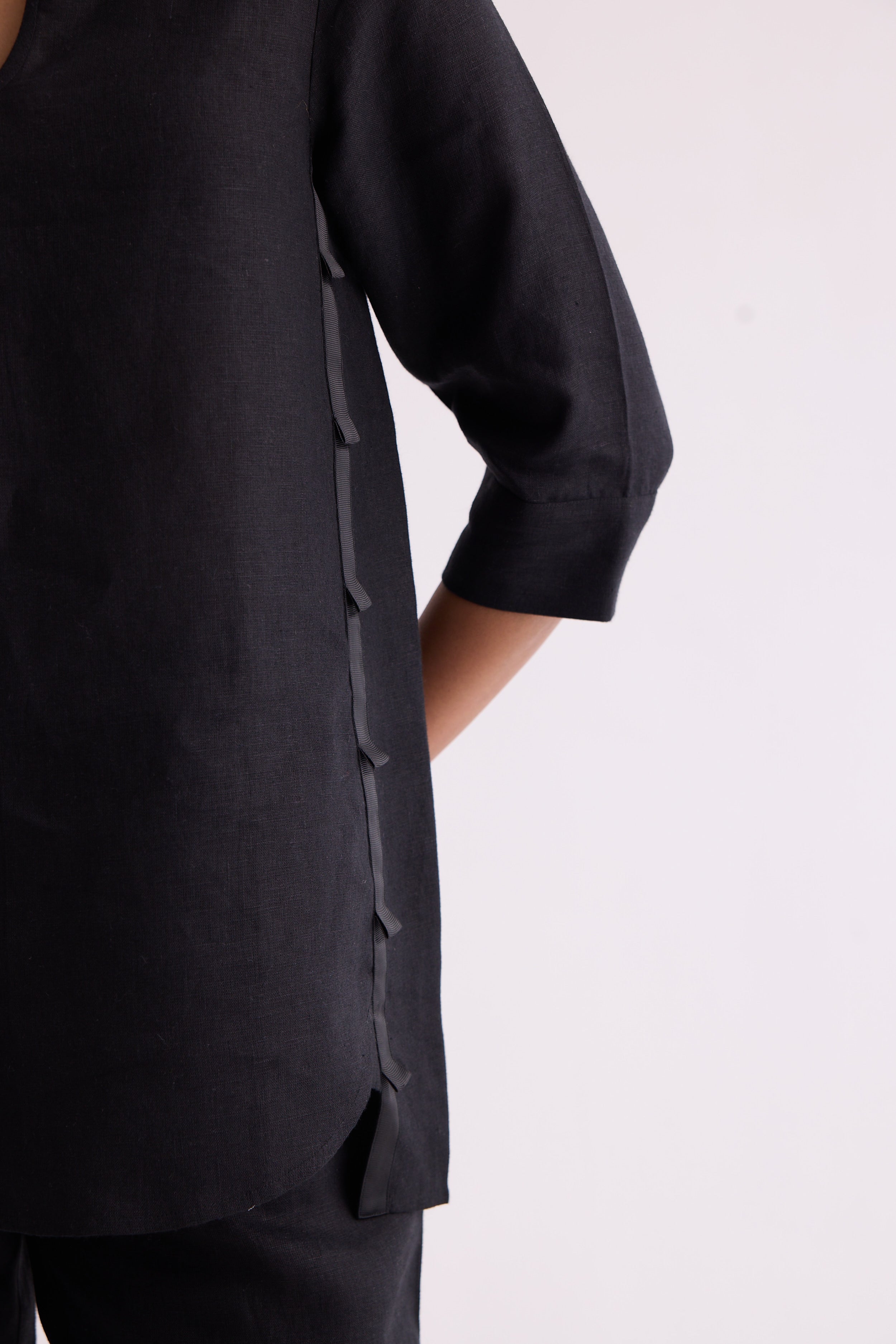 The Taal Kurta Set - Black