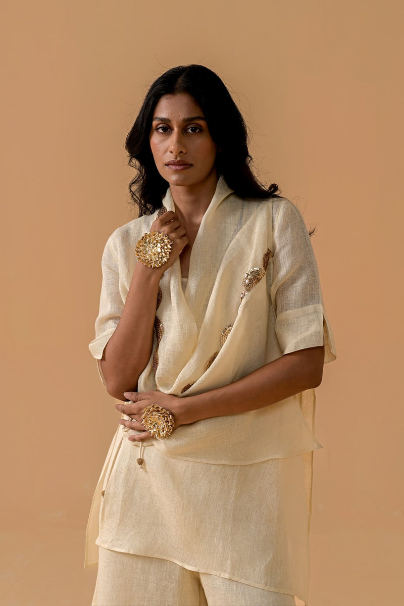 The Boho Banno Cream Linen Cape Set