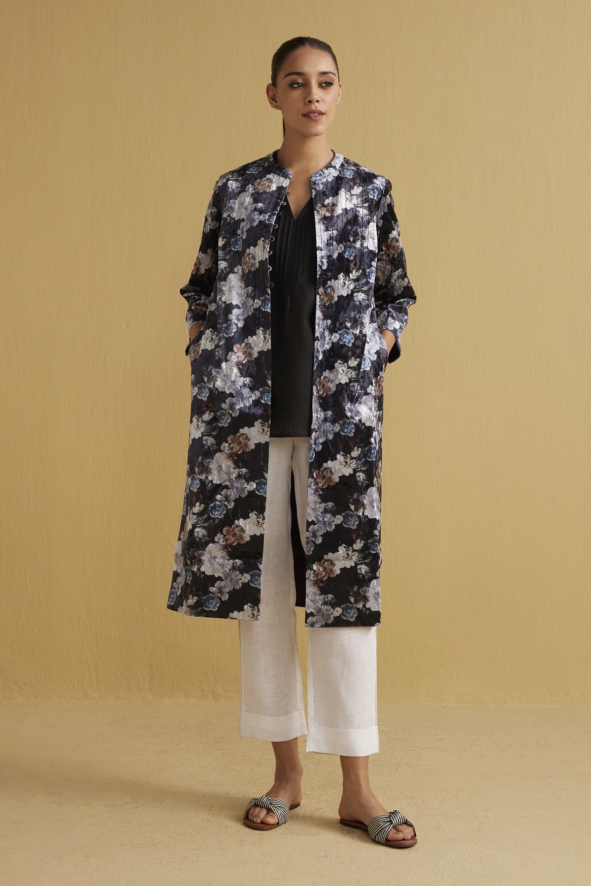 The Wafir Cape (ONLY CAPE) - Yell With Us