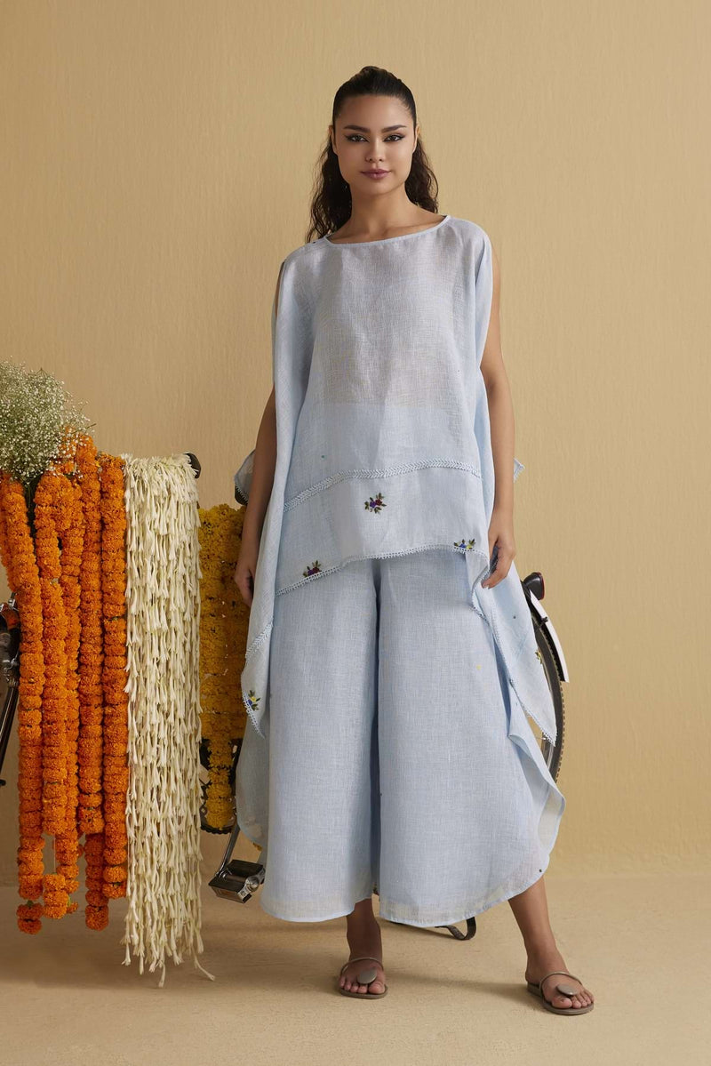 The Pankhuri Mughal Blue Floral Handcrafted Linen Cape