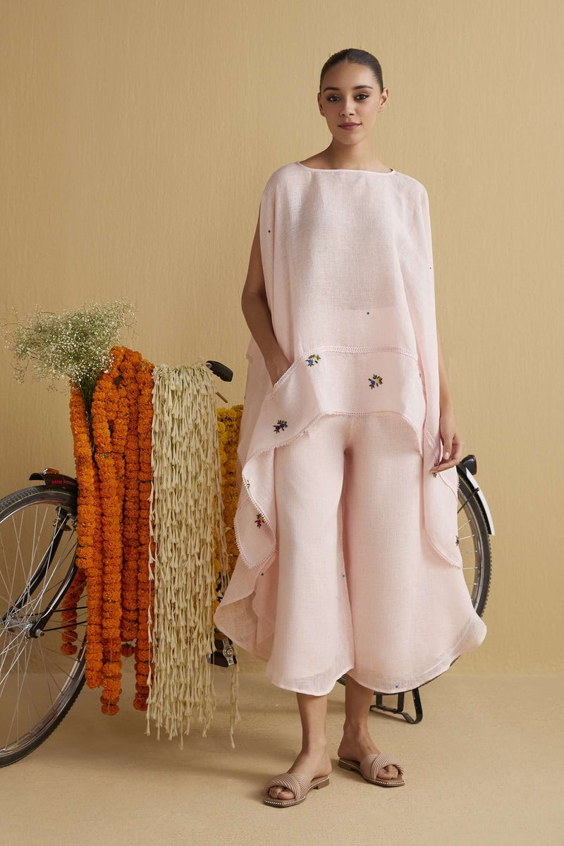 The Pankhuri Mughal Pink Floral Handcrafted Linen Cape