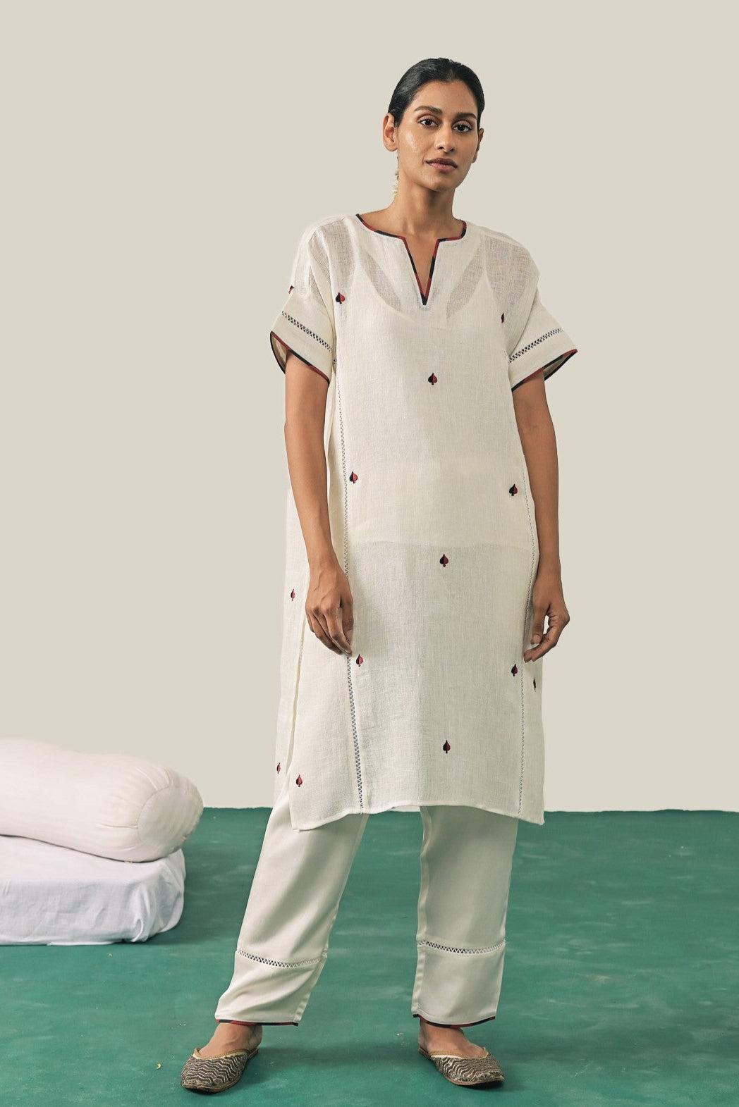 The Ace of Spades Kurta Set - Off White