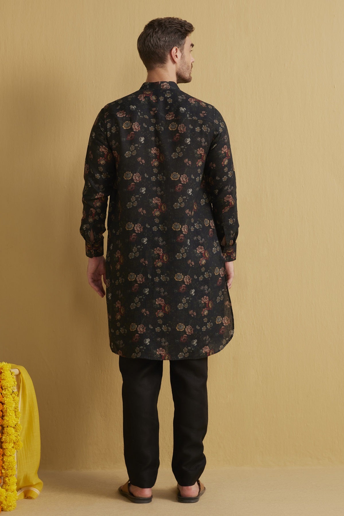 The Saya Kurta - Yell With Us