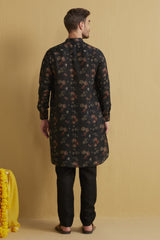 The Saya Kurta - Yell With Us