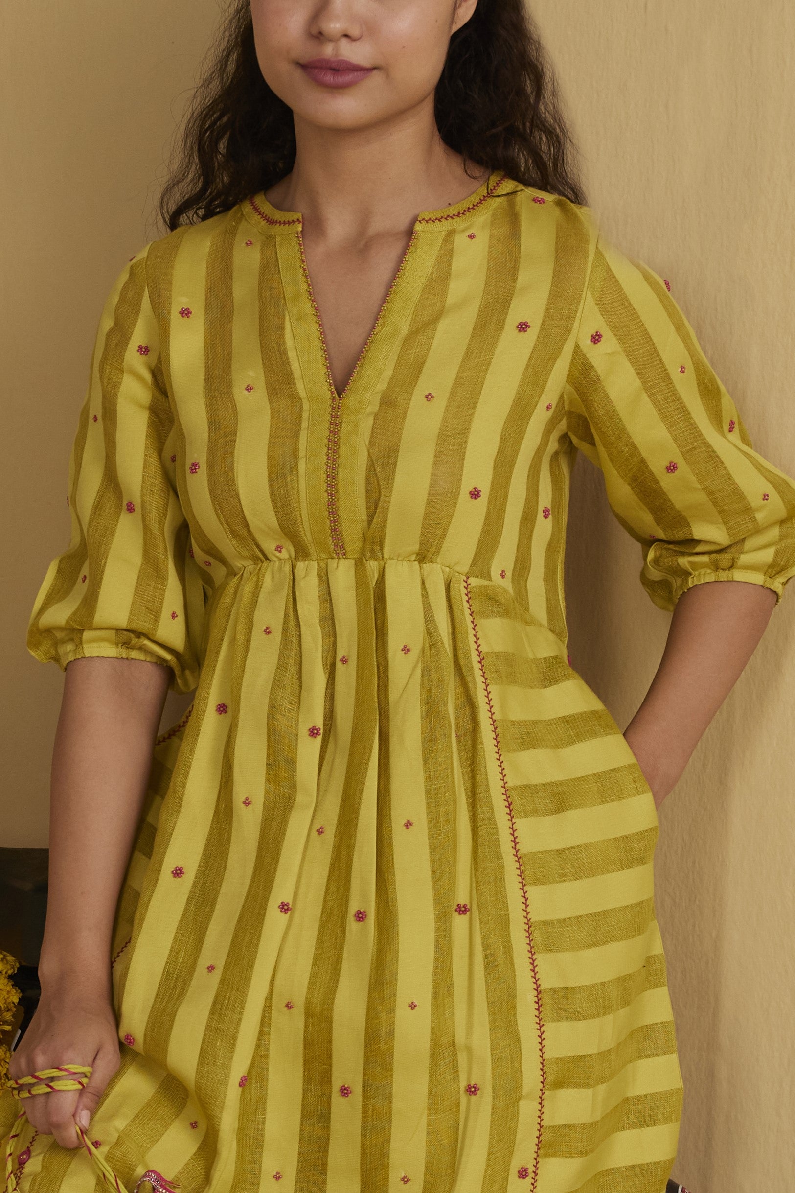 The Merve Kurta Set (Upper & Bottom) - Yell With Us