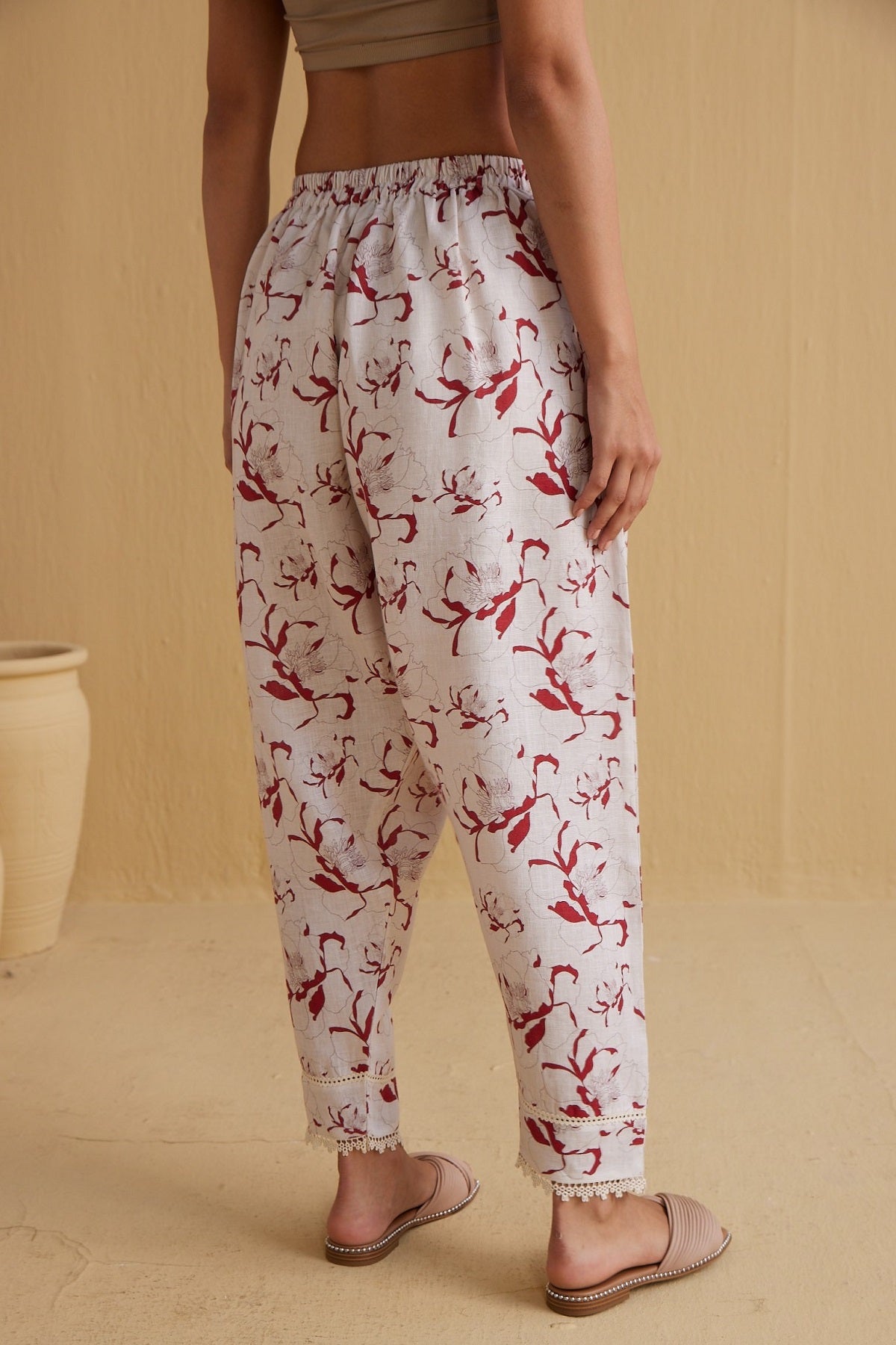 The Liana Salwar - Yell With Us