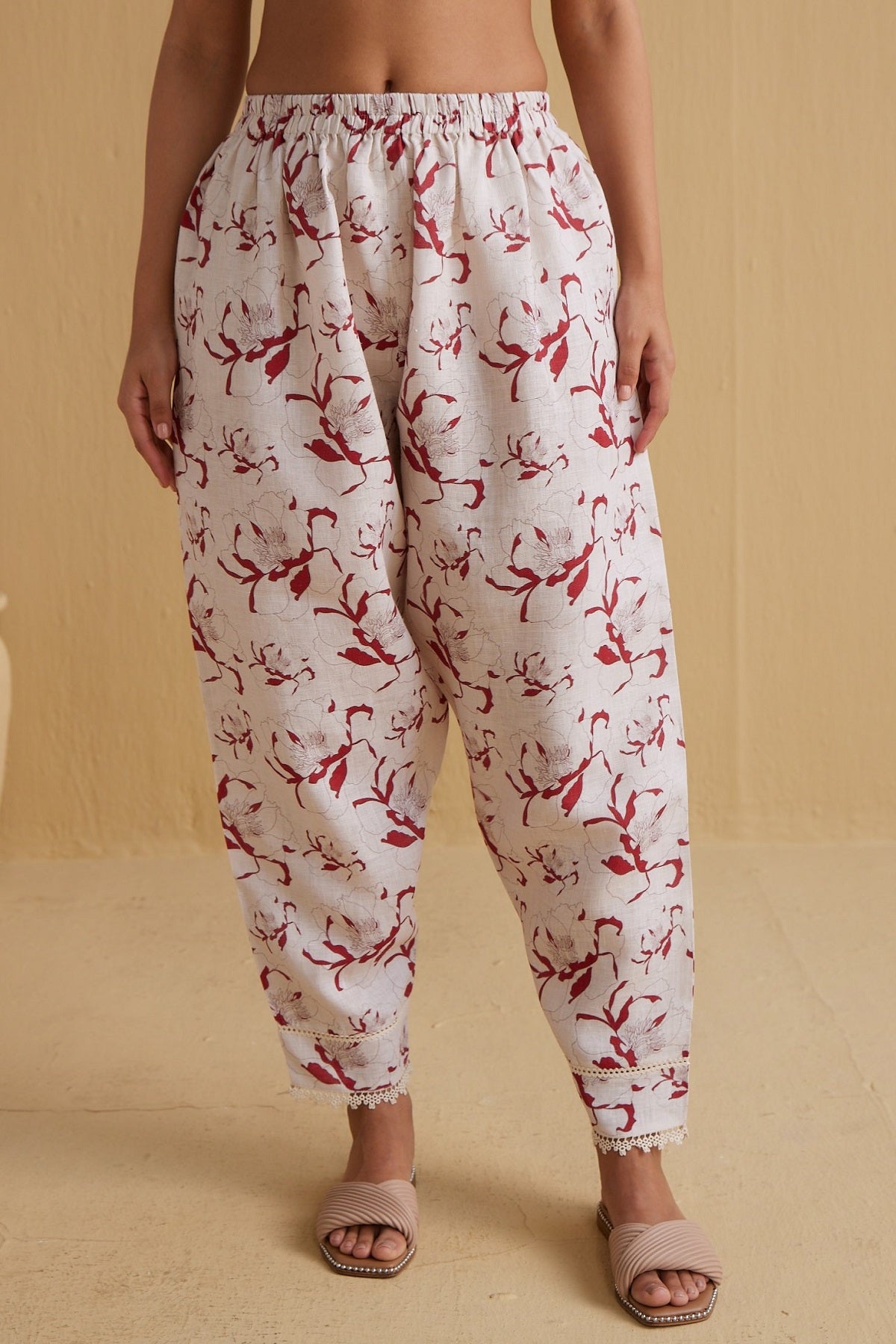 The Liana Salwar - Yell With Us
