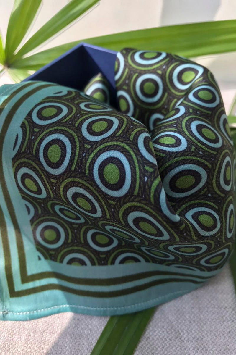 The Sovereign Multicolor Pocket Square For Suit - Yellwithus.com