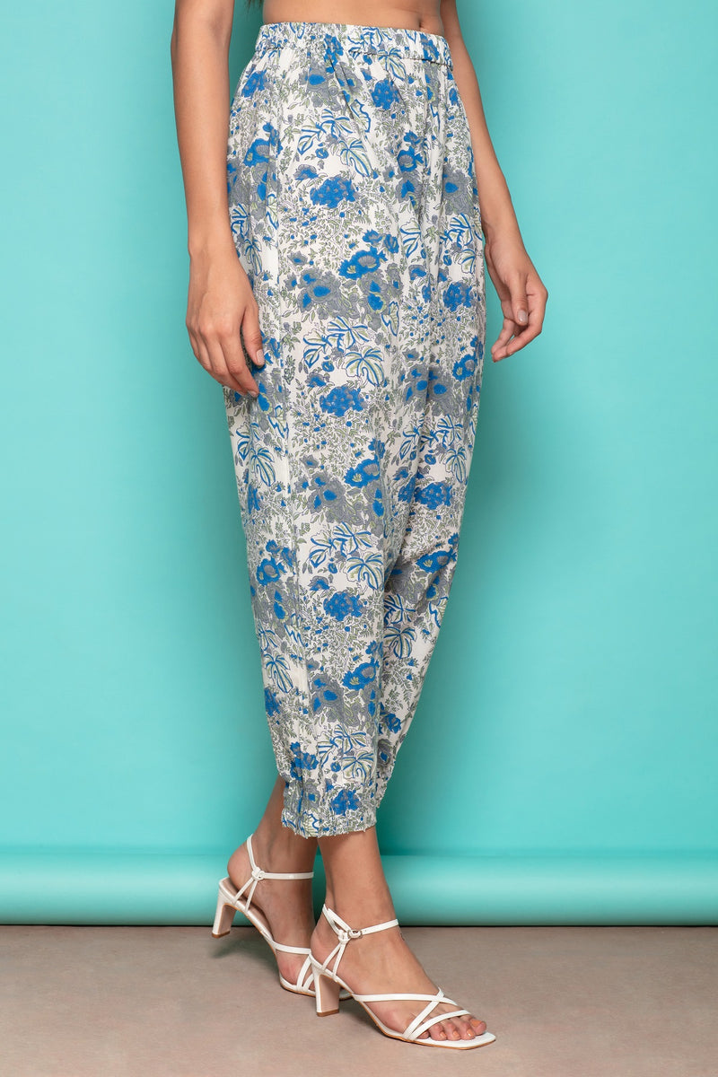 The Parthenia White Blue Flower Print Salwar-Yellwithus.com