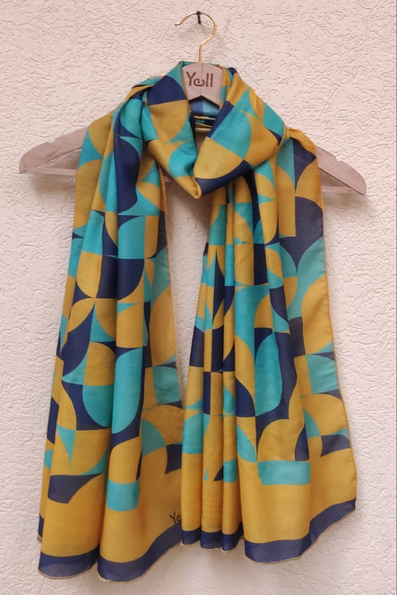 Ankahee Scarf