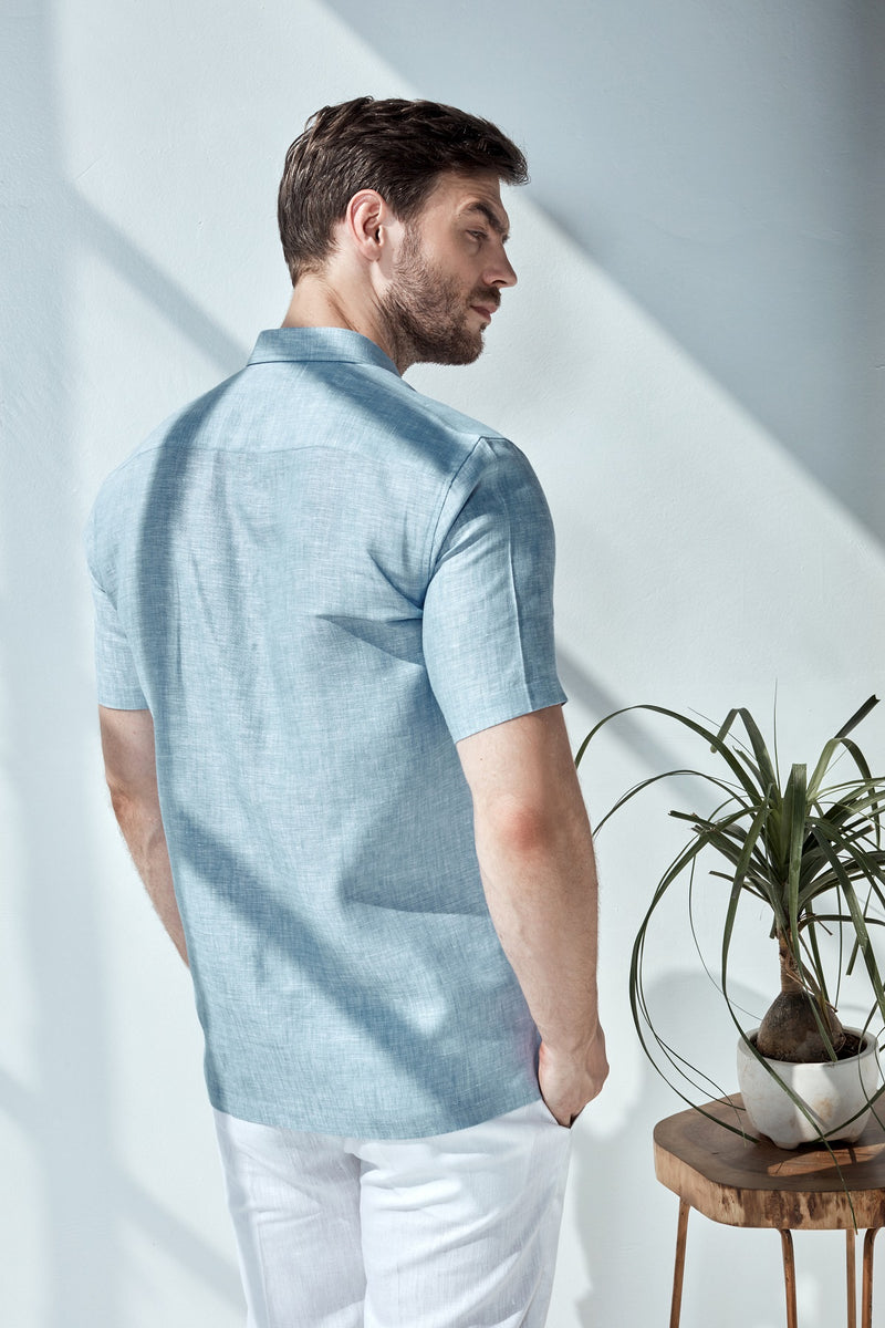 Classic Short Sleeve Shirt - Light Blue Chambray | Yellwithus.com