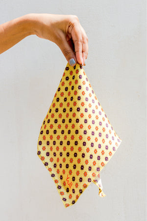 The Rafa Printed Satin Pocket Sqaure - Yellow