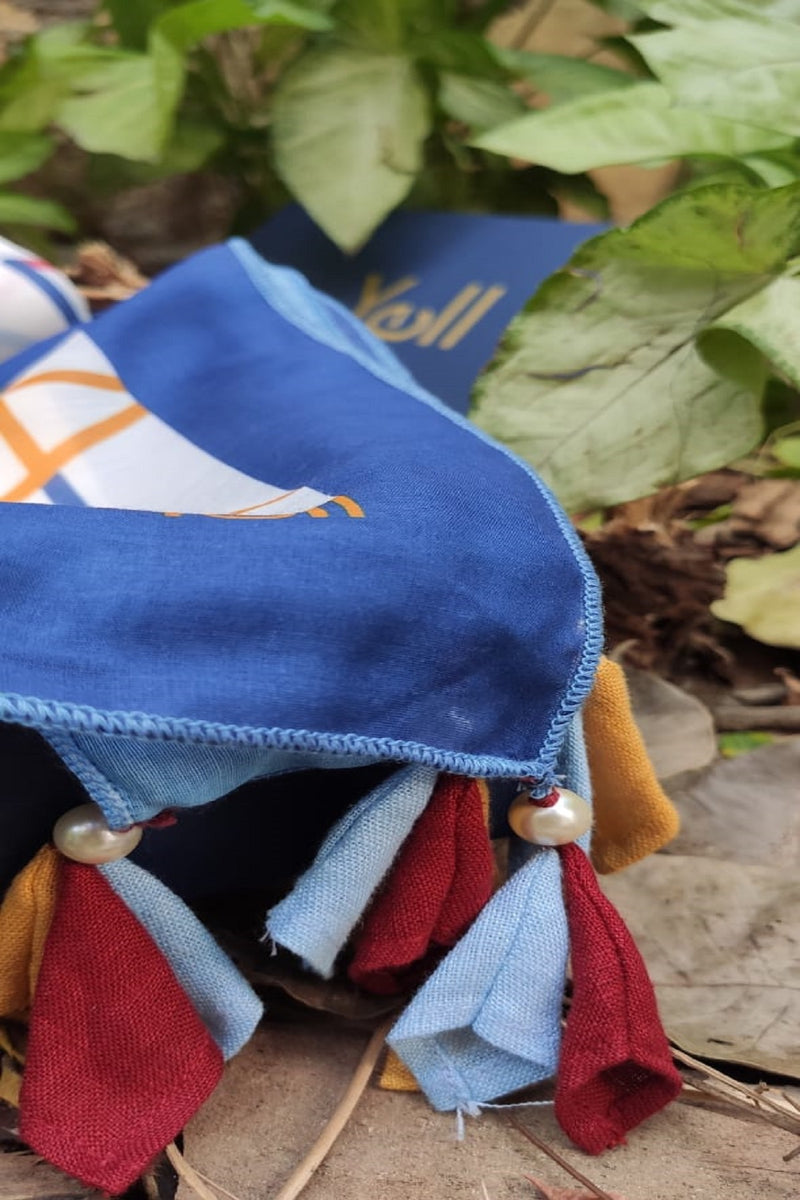 Tirchha Scarf