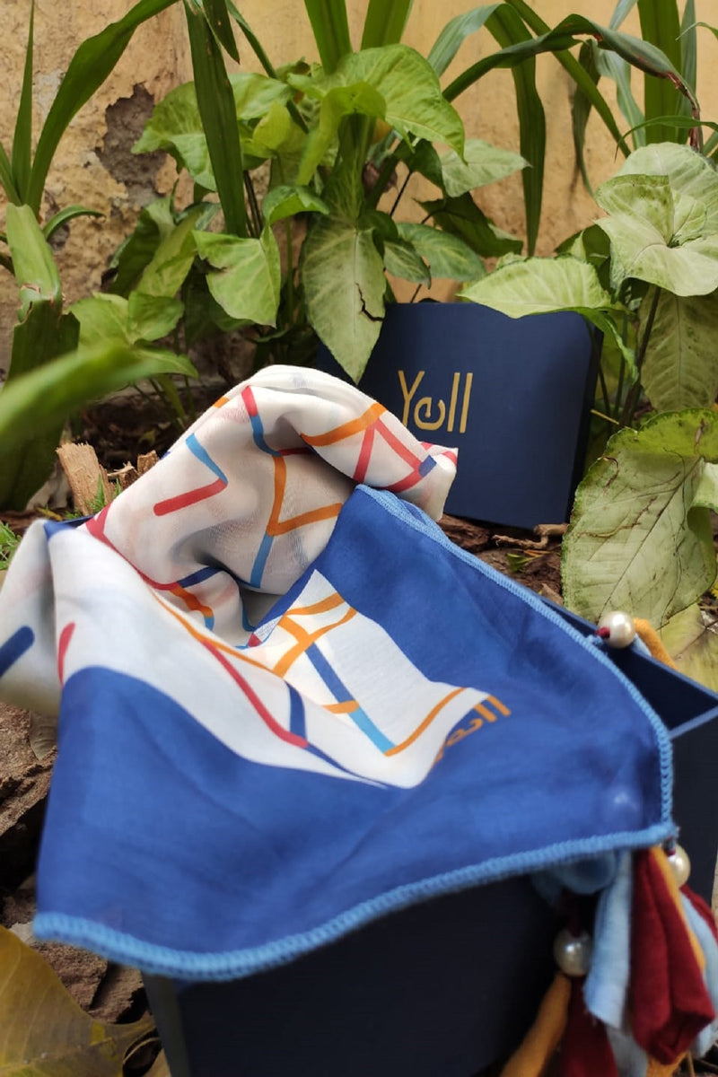 Tirchha Scarf