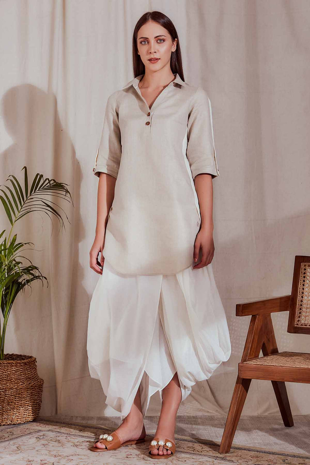 The Avisa Linen Kurti - Beige