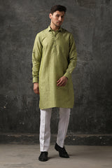 Unwavering Classic Kurta-Yellwithus.com